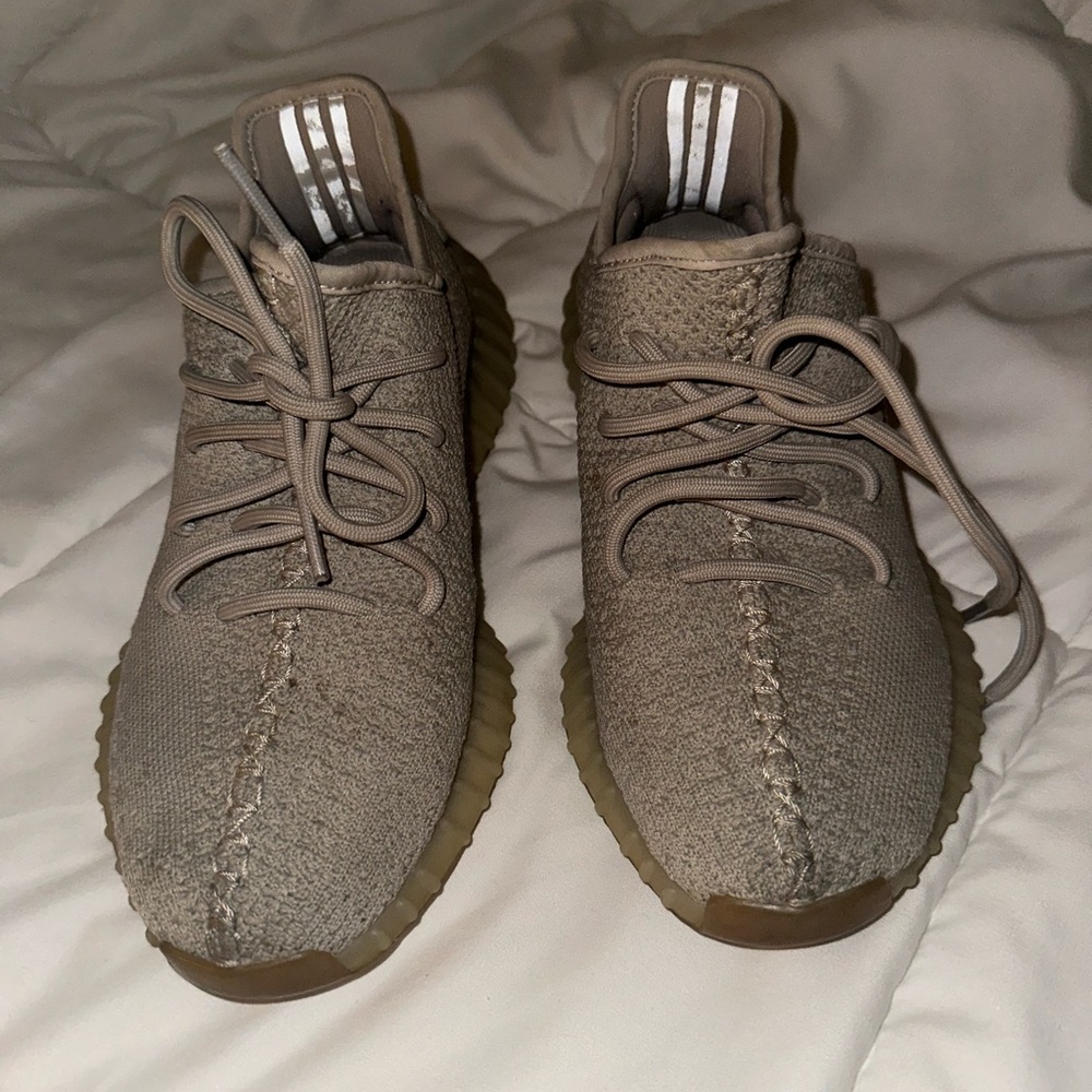 Yeezy authentic - Picture 5 of 5